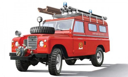 LAND ROVER POMPIERS I3660 ITALERI MAQUETTE SYRACOM MODELISME ESLETTES ROUEN NORMANDIE