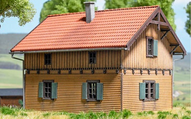 Passage à Niveau KBN Métal HO - Petite Maison Et Garde-barrière - Échelle 1/87 - Allemagne